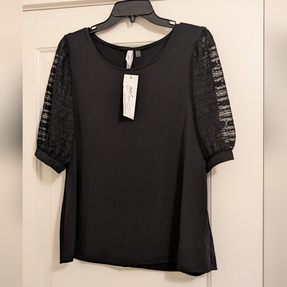 NY Collection - Black Lace Sleeve Top Size 1X NWT